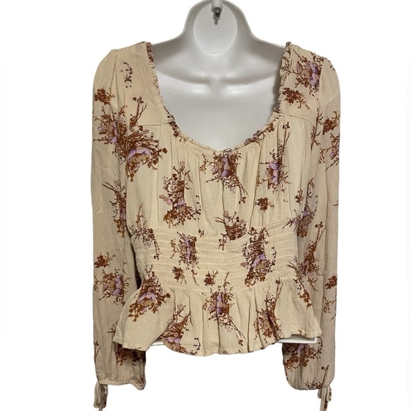 Floral Print Square Neckline Crop Top long sleeve rush blouse - Picture 2 of 11